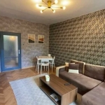 Дава се под наем Двустаен апартамент в София, Толстой - 70 кв.м за 700 € - Снимка #1