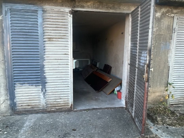 Гараж / Паркомясто в Горна Оряховица - 20 кв.м за 600 €/кв.м - Снимка #1