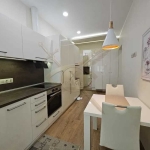 Дава се под наем Двустаен апартамент в Варна, Център - 40 кв.м за 480 € - Снимка #1