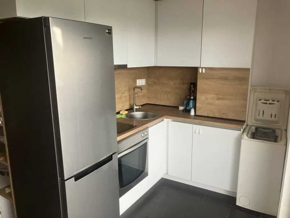 Дава се под наем Двустаен апартамент в София, Изток - 65 кв.м за 499 € - Снимка #1
