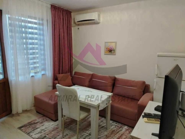 Дава се под наем Двустаен апартамент в Варна, Левски - 42 кв.м за 450 € - Снимка #1
