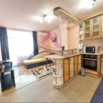 Дава се под наем Двустаен апартамент в Варна, Базар Левски - 55 кв.м за 480 € - Снимка #1